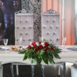 新たな人生を踏み出す最も幸せな一時を心を込めて演出いたします。 ウエディングブーケはもちろん、式場や二次会のエントランスアレンジなど、ご要望に応じて承っております。